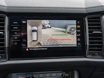 SKODA Kodiaq 2.0 TDI DSG 4x4 Amb.  PANO AHK MATRIX