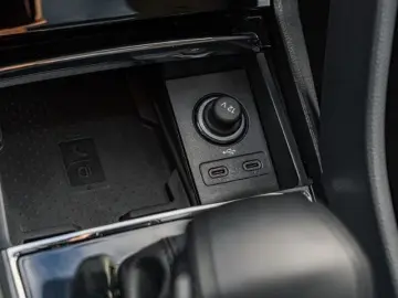 SKODA Kodiaq 2.0 TDI DSG 4x4 Amb.  PANO AHK MATRIX