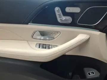 MERCEDES-BENZ GLE 300d-AMG Excl Assi  PANO StHz AHK
