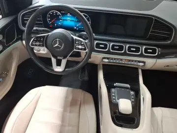 MERCEDES-BENZ GLE 300d-AMG Excl Assi  PANO StHz AHK