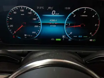 MERCEDES-BENZ GLE 300d-AMG Excl Assi  PANO StHz AHK