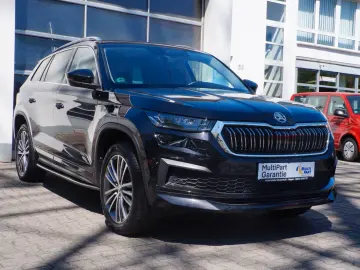 SKODA Kodiaq L&K DSG 4x4 LED PDC 360 Kamera PANO SHZ