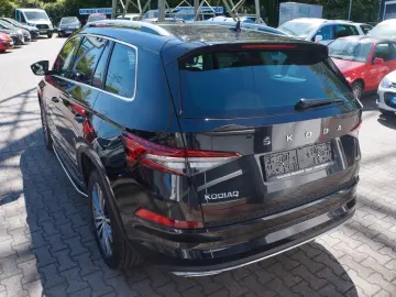 SKODA Kodiaq L&K DSG 4x4 LED PDC 360 Kamera PANO SHZ