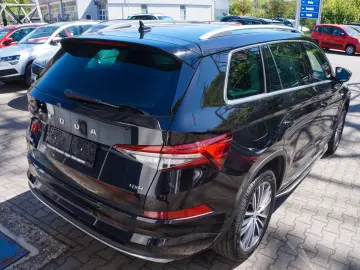 SKODA Kodiaq L&K DSG 4x4 LED PDC 360 Kamera PANO SHZ