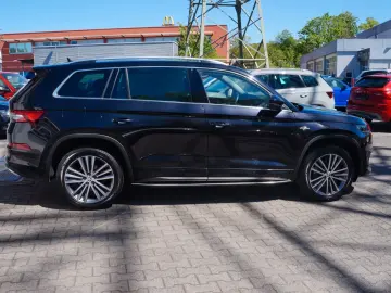 SKODA Kodiaq L&K DSG 4x4 LED PDC 360 Kamera PANO SHZ