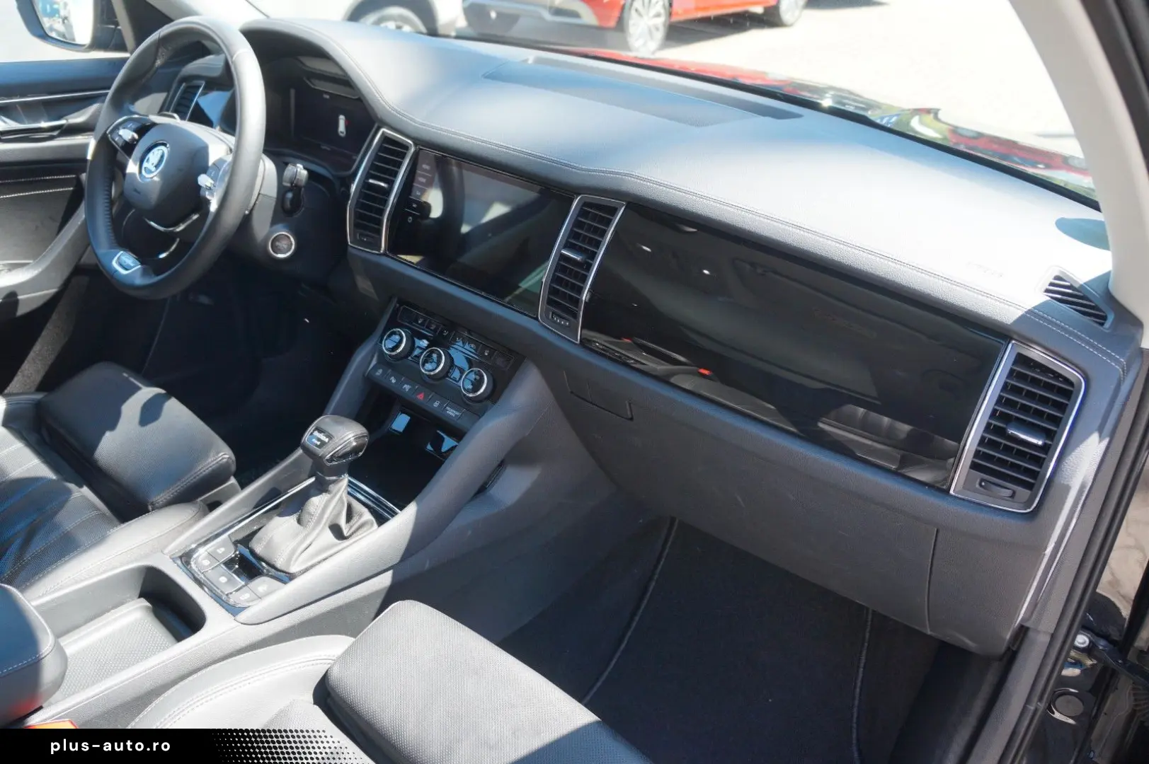 SKODA Kodiaq L&K DSG 4x4 LED PDC 360 Kamera PANO SHZ