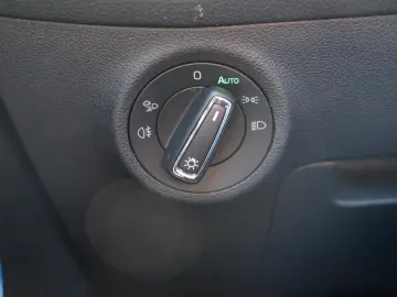 SKODA Kodiaq L&K DSG 4x4 LED PDC 360 Kamera PANO SHZ