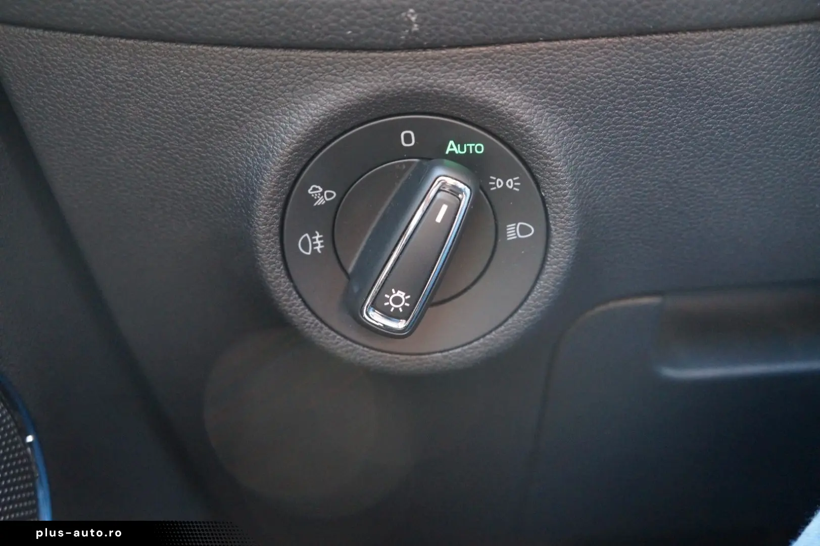 SKODA Kodiaq L&K DSG 4x4 LED PDC 360 Kamera PANO SHZ