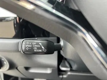 SKODA Kodiaq 2.0 TSI 4x4 L&K DCC ACC AHK AUT Kam. Navi