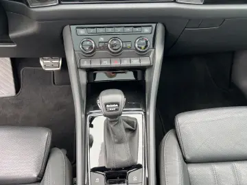 SKODA Kodiaq 2.0 TSI 4x4 L&K DCC ACC AHK AUT Kam. Navi