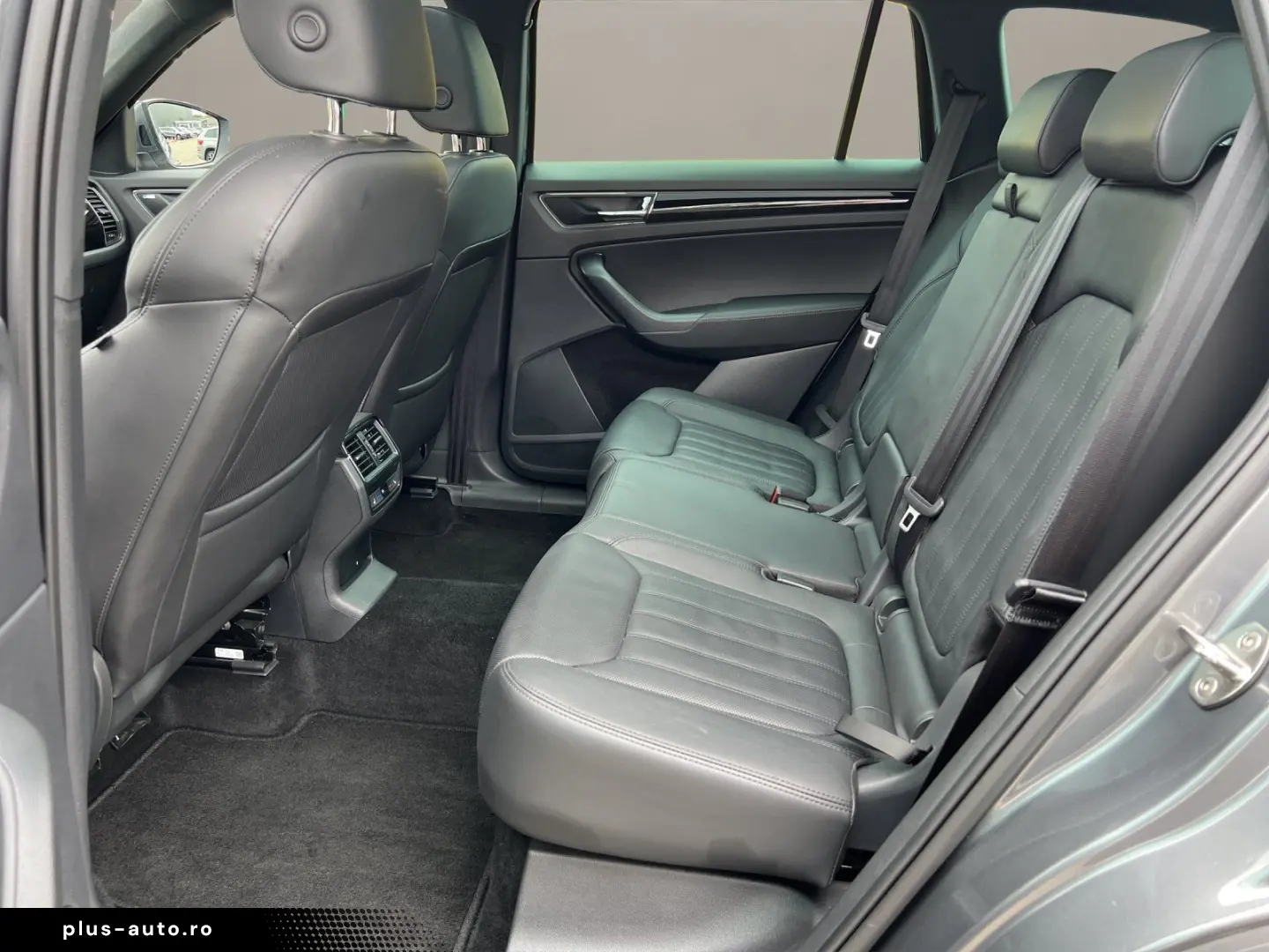 SKODA Kodiaq 2.0 TSI 4x4 L&K DCC ACC AHK AUT Kam. Navi