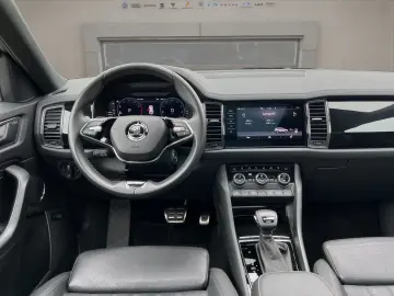 SKODA Kodiaq 2.0 TSI 4x4 L&K DCC ACC AHK AUT Kam. Navi