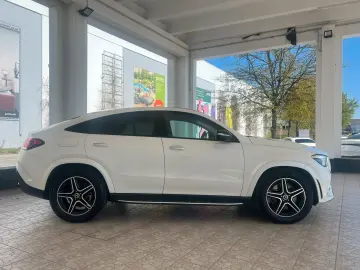 MERCEDES-BENZ GLE 350 d 4M AMG Pano Night Airmatic Burmester
