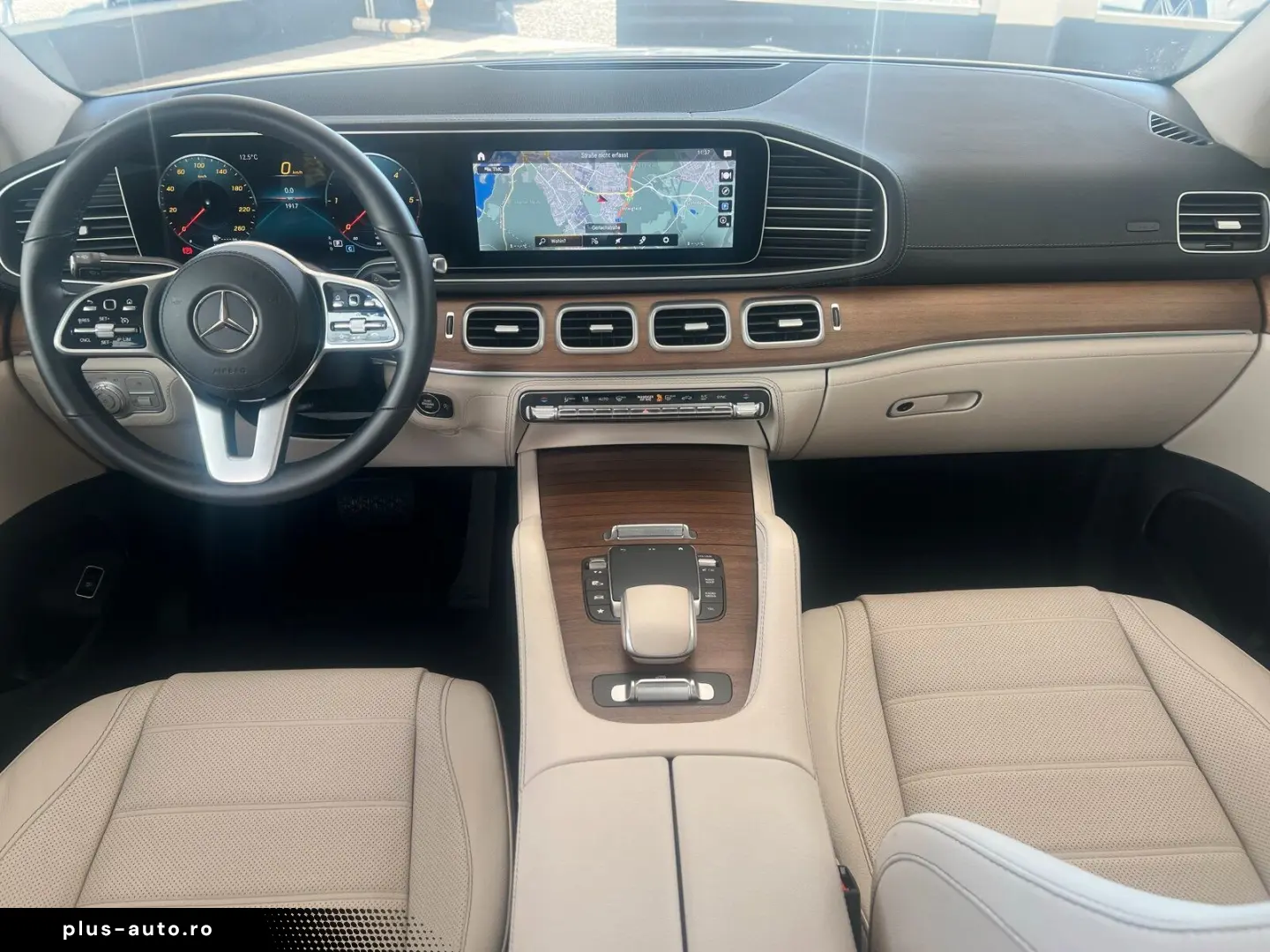 MERCEDES-BENZ GLE 350 d 4M AMG Pano Night Airmatic Burmester