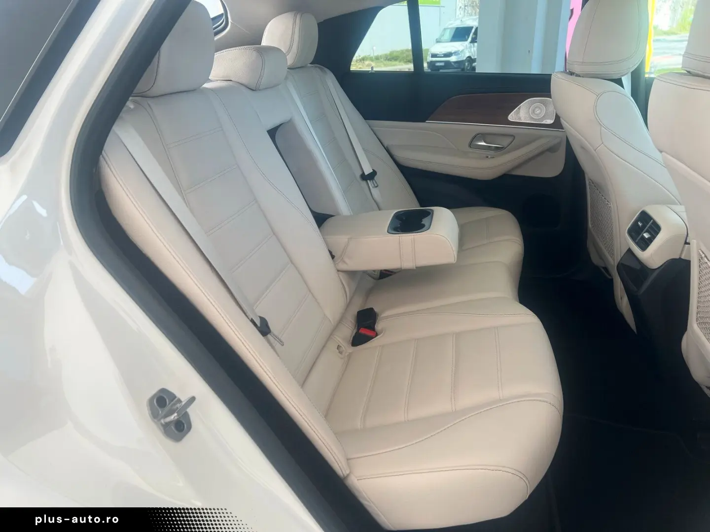 MERCEDES-BENZ GLE 350 d 4M AMG Pano Night Airmatic Burmester