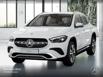 MERCEDES-BENZ GLA 220 4M PROGRESSIVE AHK MULTIBEAM KAMERA 8G