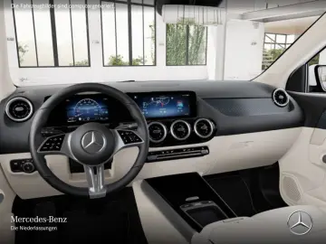 MERCEDES-BENZ GLA 220 4M PROGRESSIVE AHK MULTIBEAM KAMERA 8G
