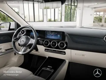 MERCEDES-BENZ GLA 220 4M PROGRESSIVE AHK MULTIBEAM KAMERA 8G
