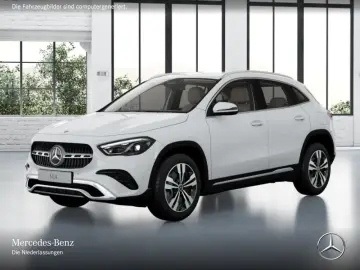 MERCEDES-BENZ GLA 220 4M PROGRESSIVE AHK MULTIBEAM KAMERA 8G
