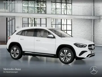 MERCEDES-BENZ GLA 220 4M PROGRESSIVE AHK MULTIBEAM KAMERA 8G