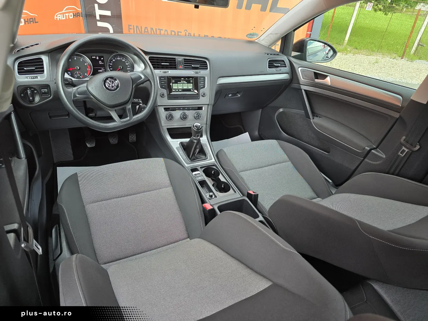 Volkswagen Golf 7 Hatchback Benzină