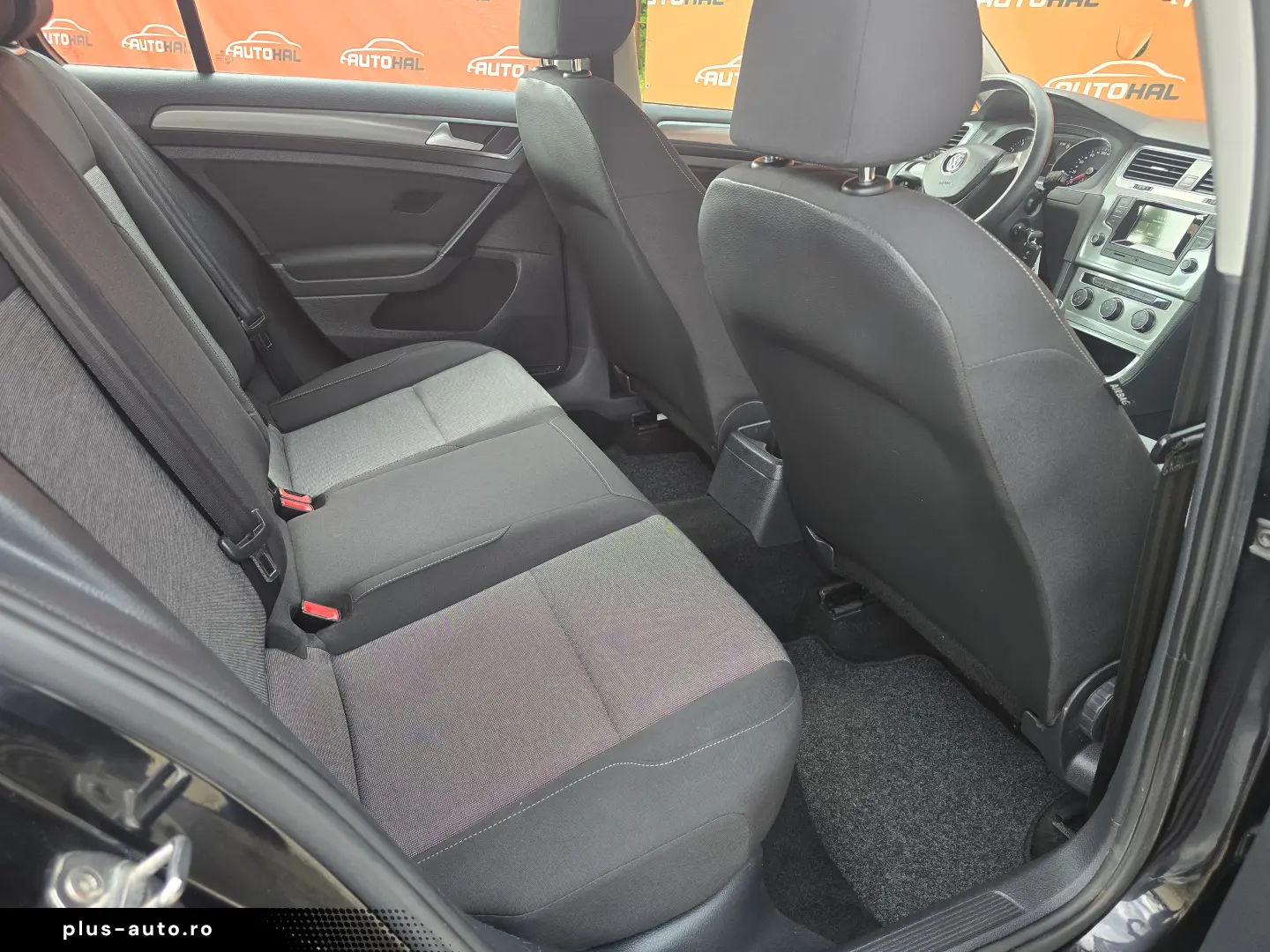 Volkswagen Golf 7 Hatchback Benzină