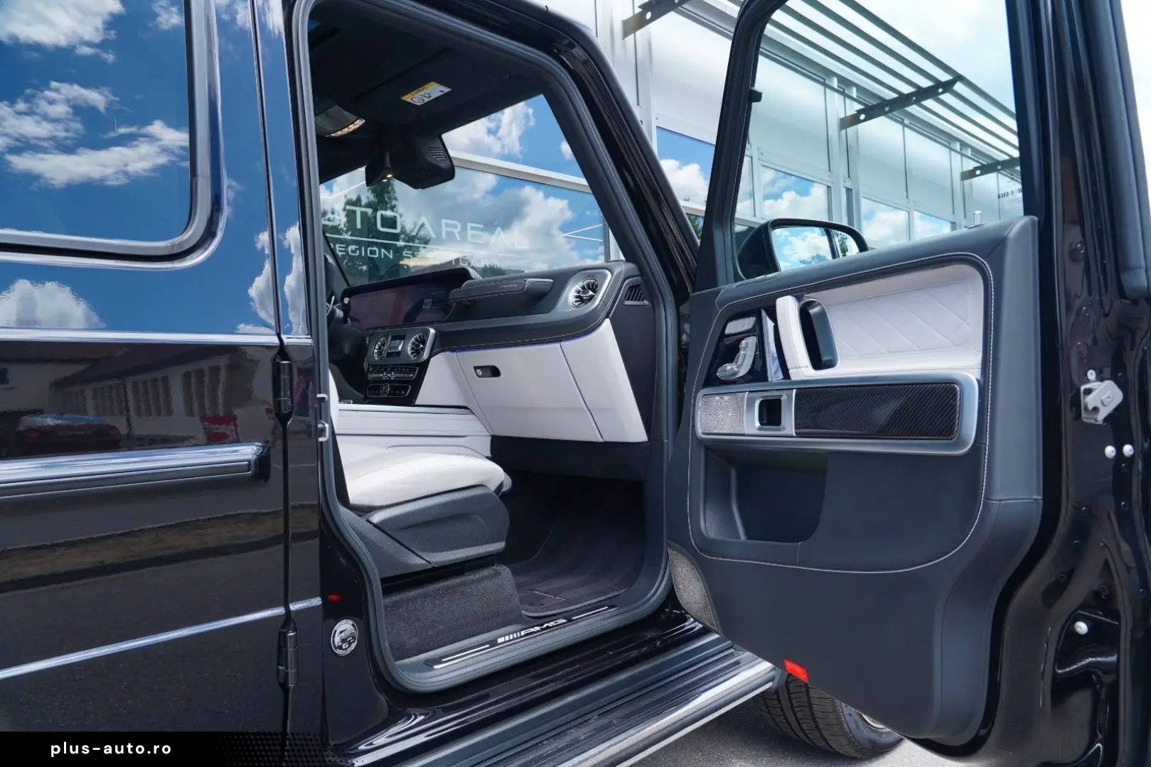 MERCEDES-BENZ AMG G 63 MANUFAKTUR SUPERIOR BURMESTER®3D