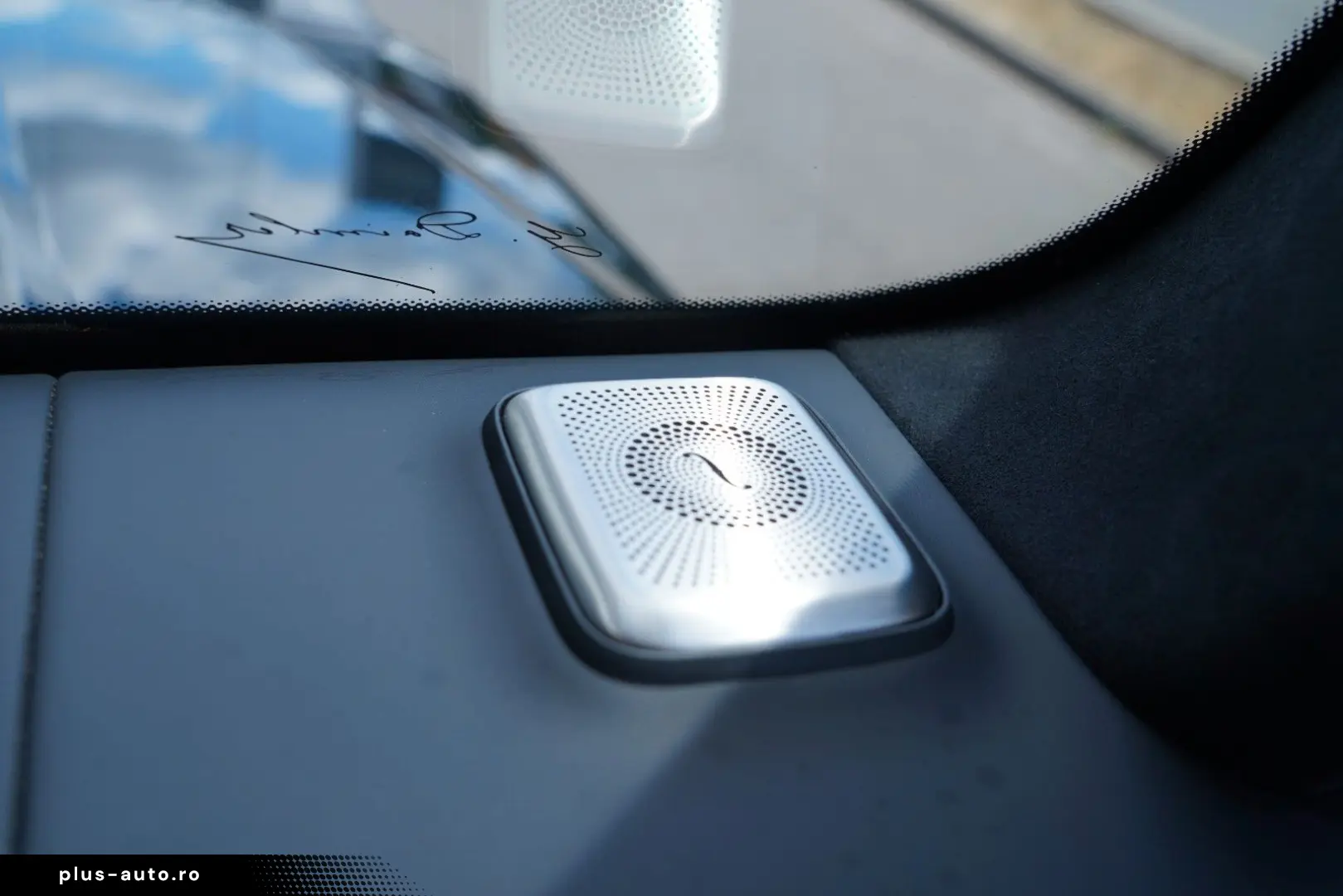 MERCEDES-BENZ AMG G 63 MANUFAKTUR SUPERIOR BURMESTER®3D