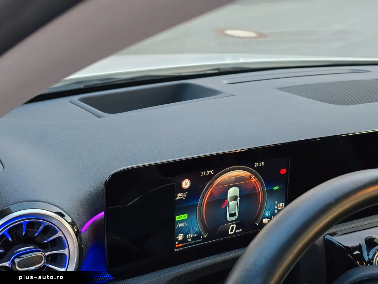 MERCEDES-BENZ A 250 e Limousine Prog. Pano LED HUD K&hellip;