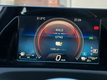 MERCEDES-BENZ A 250 e Limousine Prog. Pano LED HUD K…