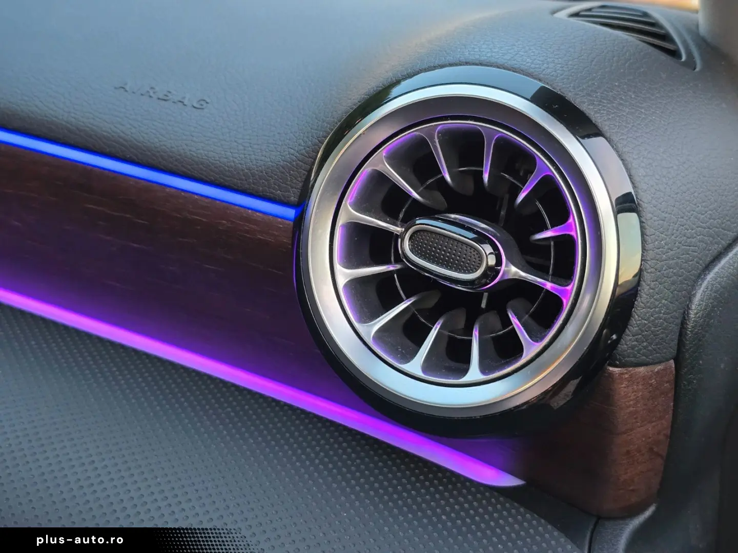 MERCEDES-BENZ A 250 e Limousine Prog. Pano LED HUD K&hellip;