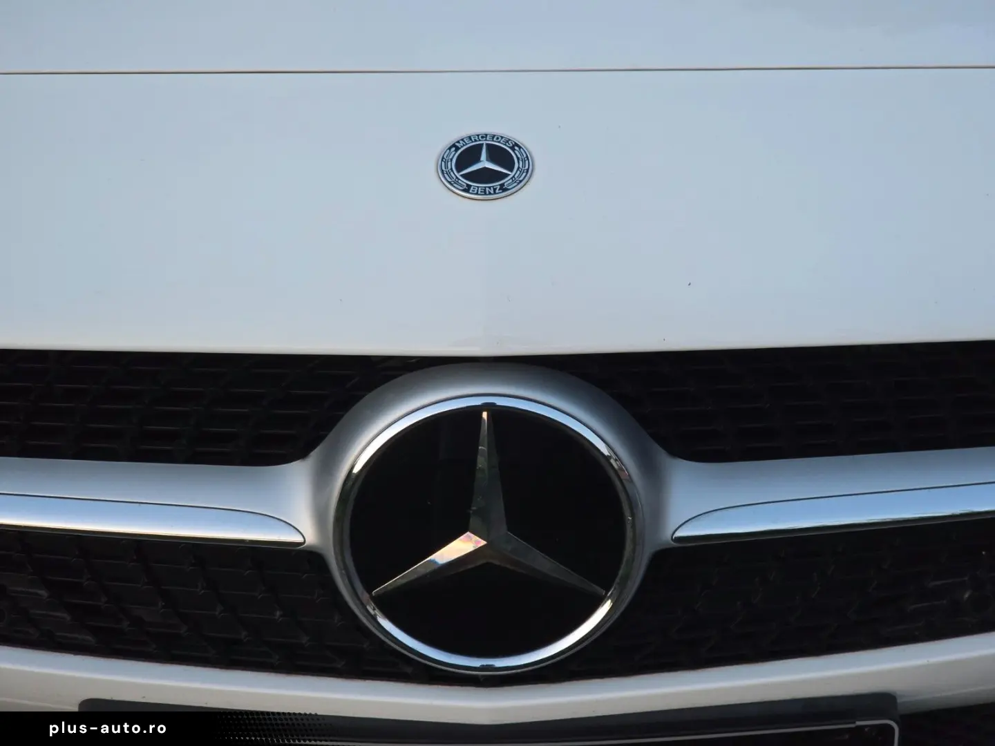 MERCEDES-BENZ A 250 e Limousine Prog. Pano LED HUD K&hellip;