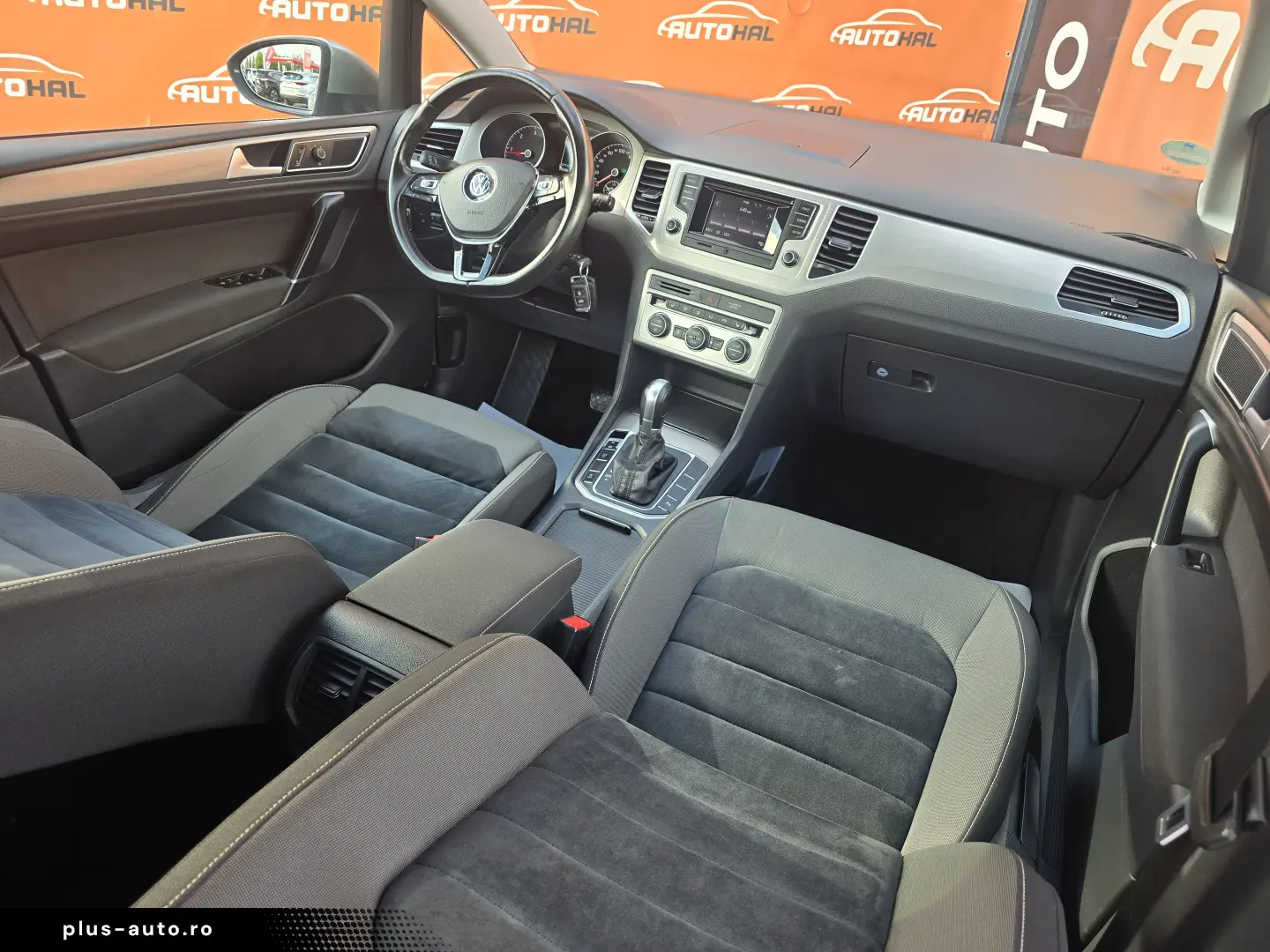Volkswagen Golf Sportvan 2.0 TDI 150 CP Automata