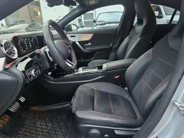Mercedes-Benz CLA 250e AMG ALCANTARA LED AHK CAMERA
