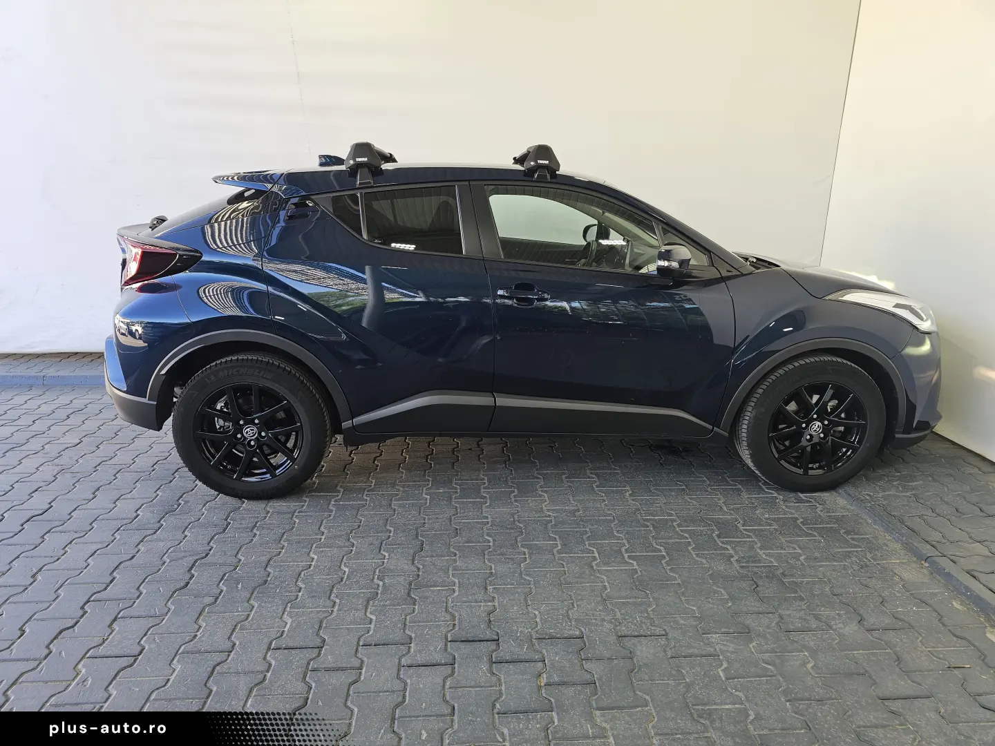 TOYOTA C-HR 2023 — imagine 25
