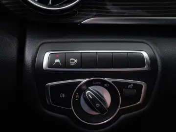 Mercedes-Benz V300d MarcoPolo Avantgarde 237 CP Lung