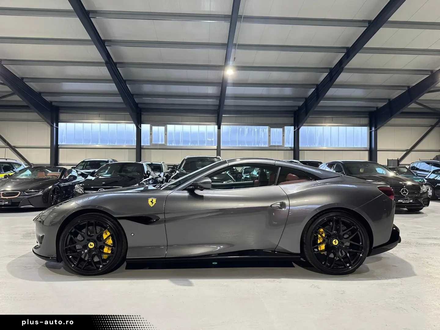 FERRARI Portofino GRIGIO SILVERST. BORDEAUX TOP gepflegt