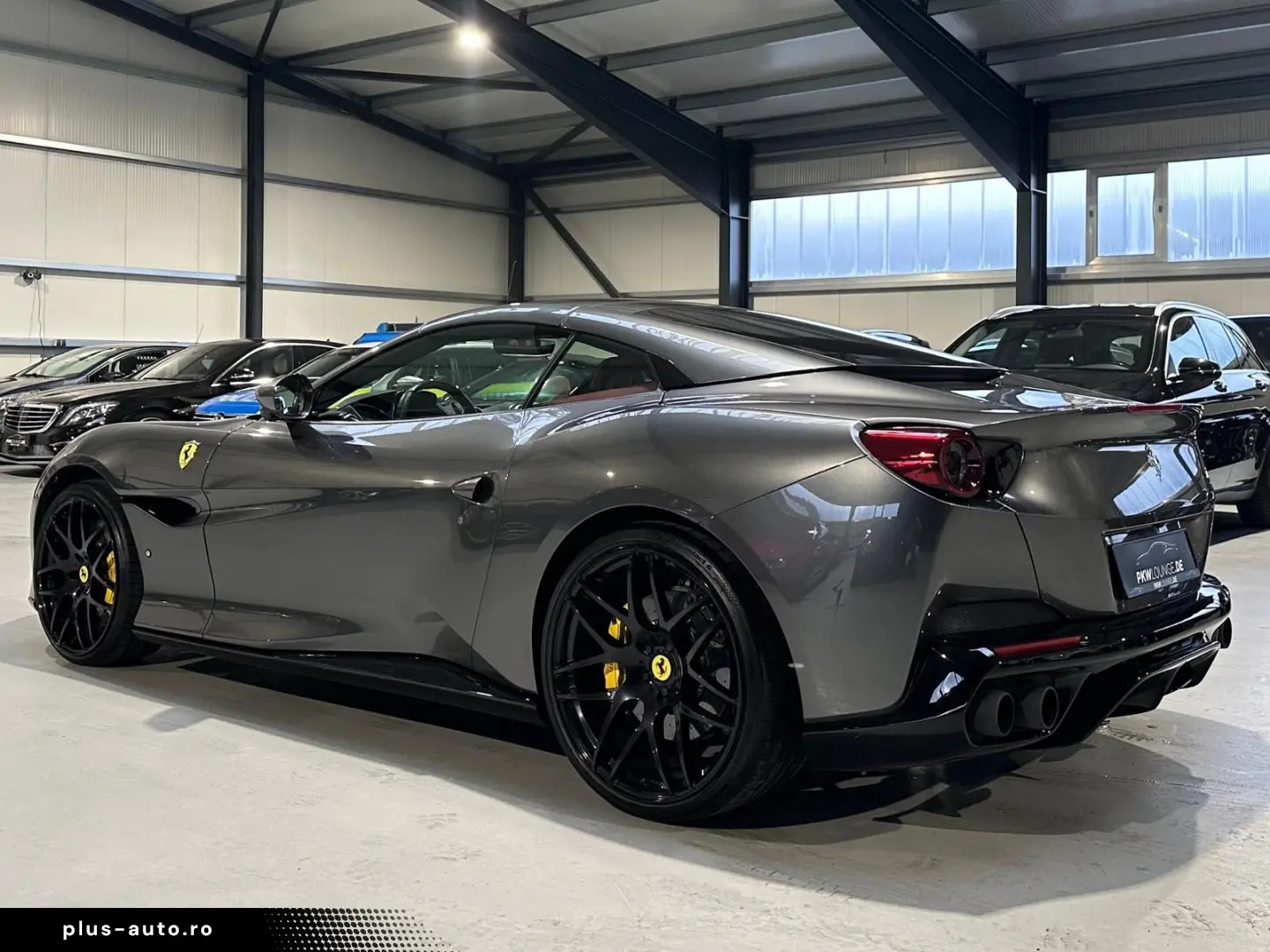 FERRARI Portofino GRIGIO SILVERST. BORDEAUX TOP gepflegt