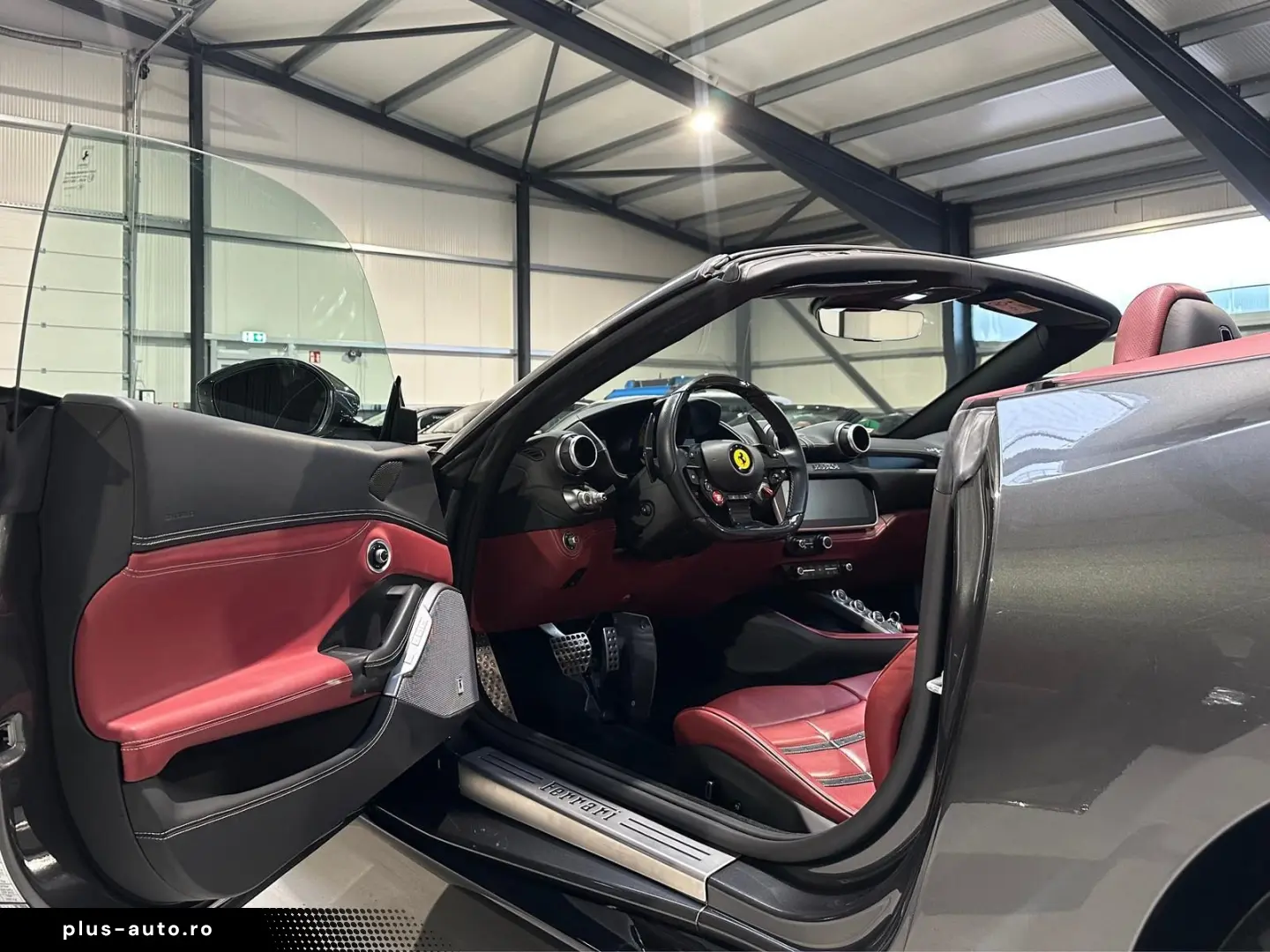 FERRARI Portofino GRIGIO SILVERST. BORDEAUX TOP gepflegt