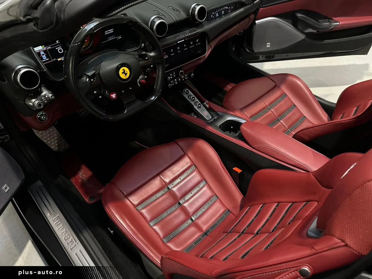 FERRARI Portofino GRIGIO SILVERST. BORDEAUX TOP gepflegt