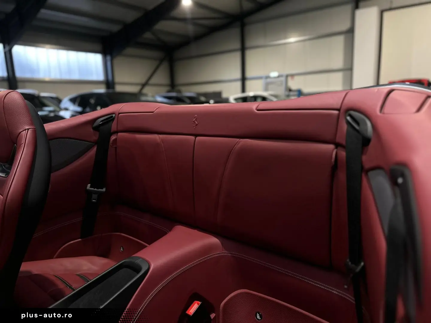 FERRARI Portofino GRIGIO SILVERST. BORDEAUX TOP gepflegt