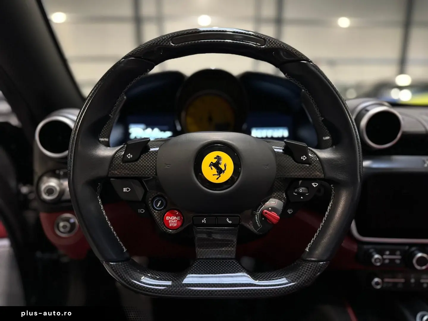 FERRARI Portofino GRIGIO SILVERST. BORDEAUX TOP gepflegt
