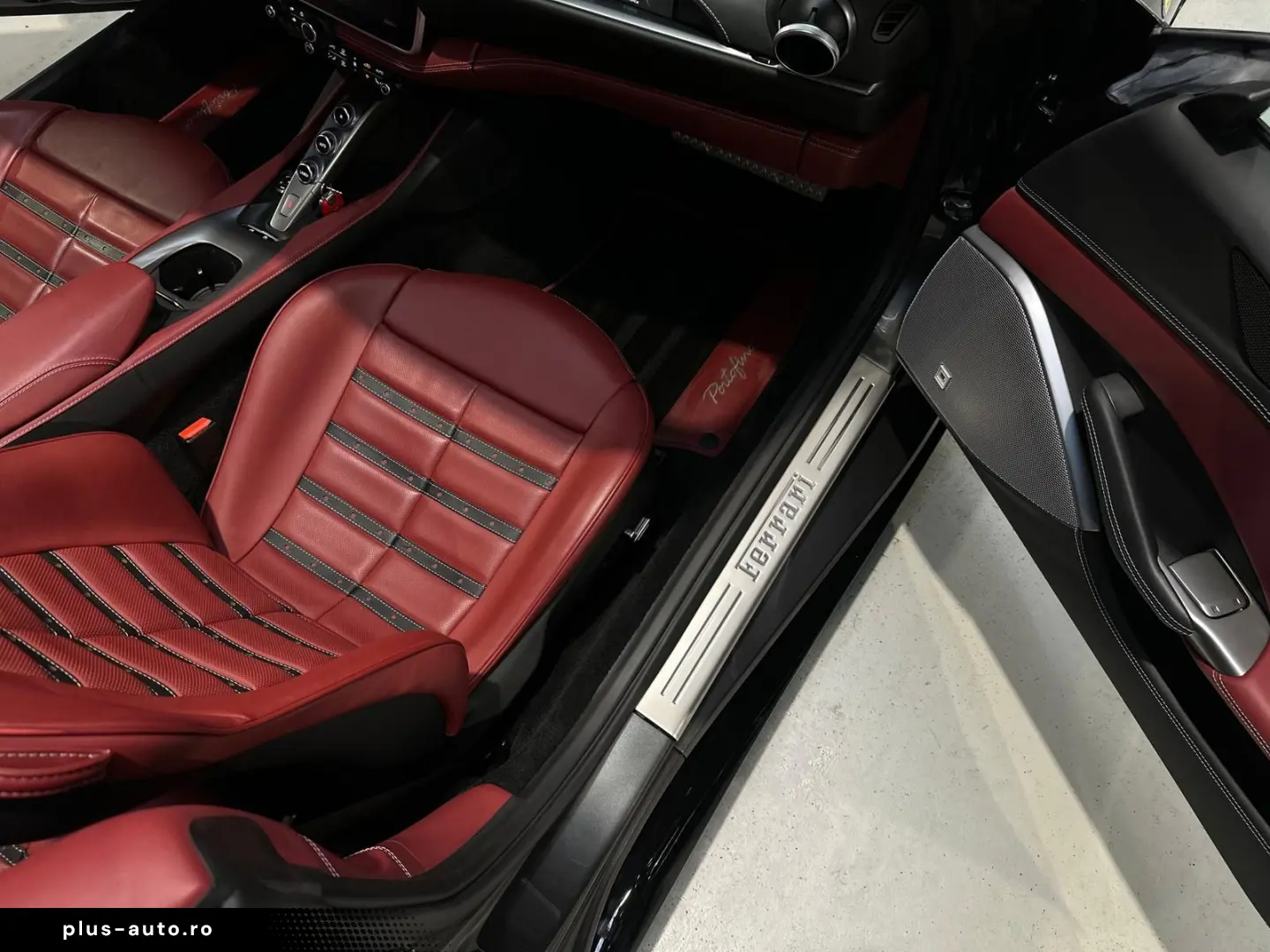 FERRARI Portofino GRIGIO SILVERST. BORDEAUX TOP gepflegt