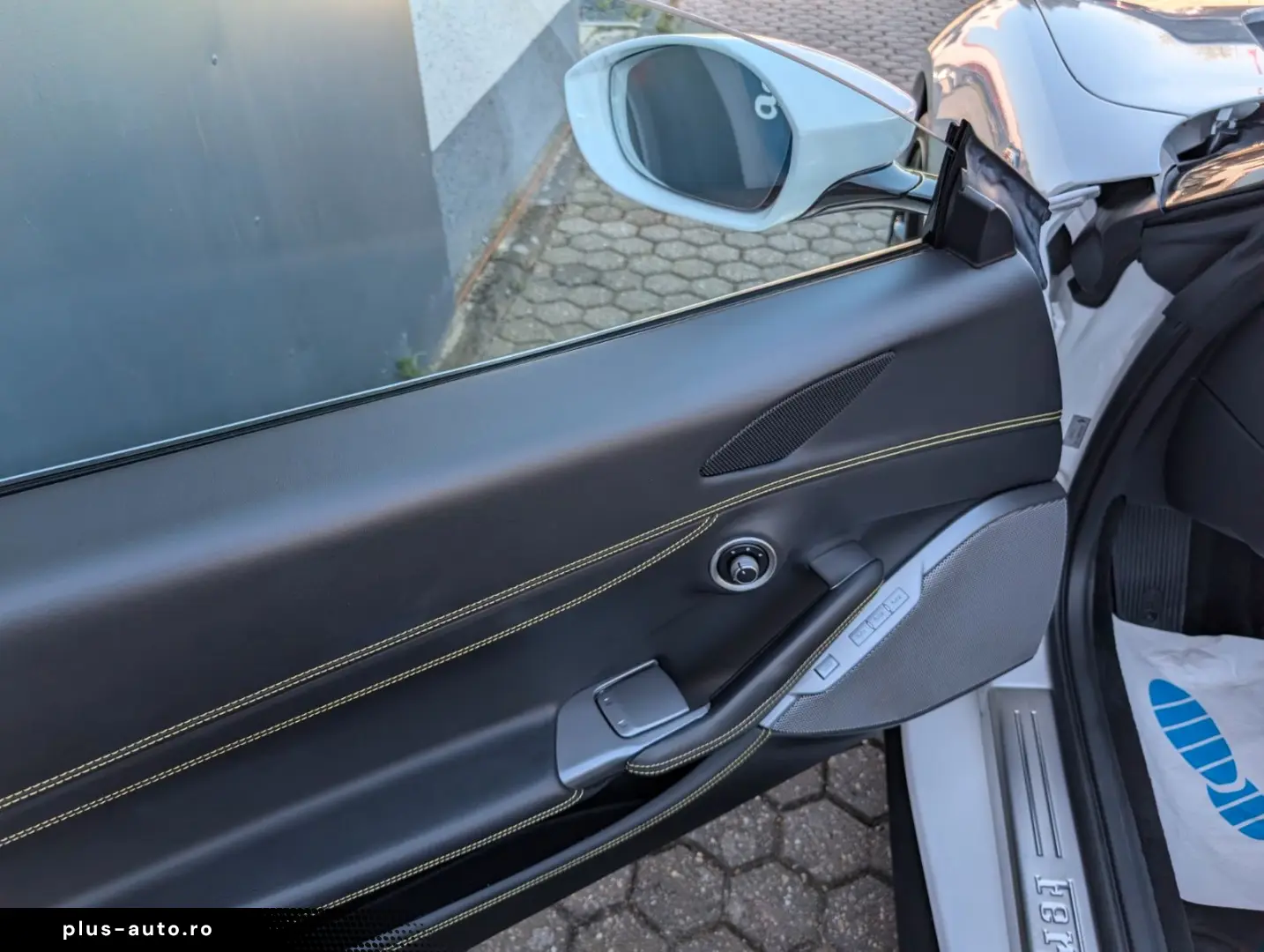 FERRARI Portofino F15 Garan. 1.Hand 360  CARBON KERAMIK