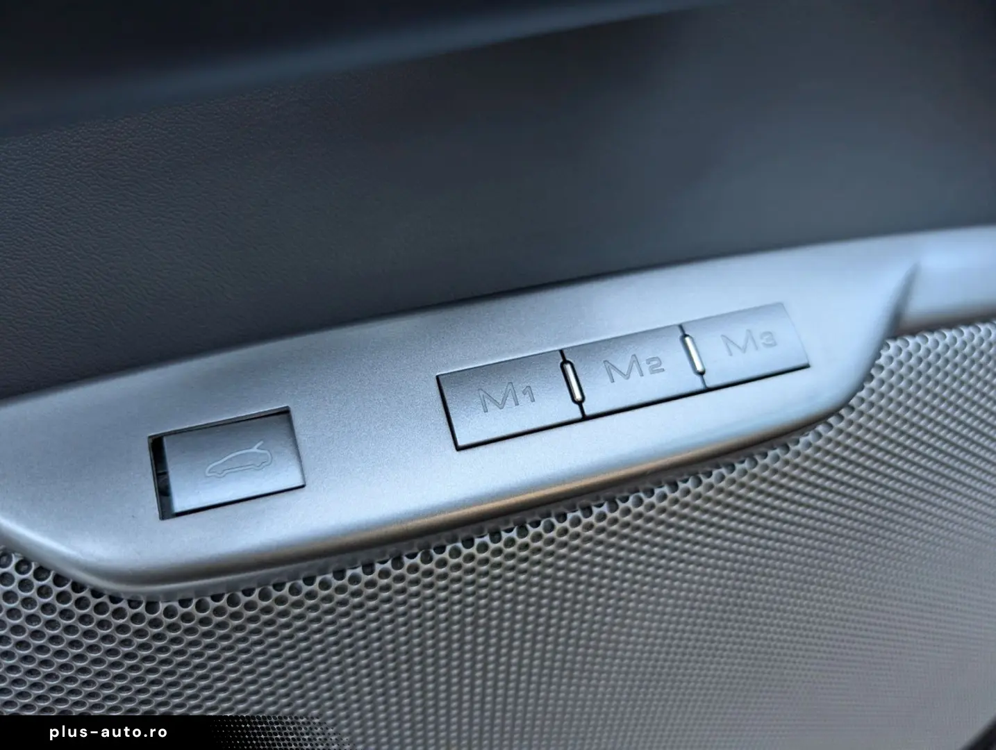 FERRARI Portofino F15 Garan. 1.Hand 360  CARBON KERAMIK