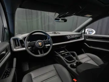 PORSCHE Coupe E-Hybrid SP-DESIGN PANO 22''…