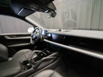 PORSCHE Coupe E-Hybrid SP-DESIGN PANO 22''…