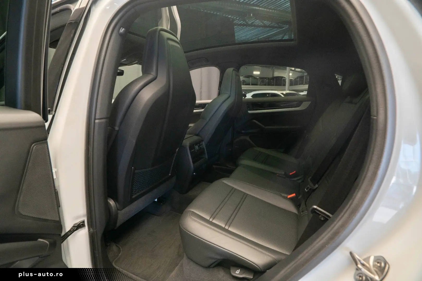 PORSCHE Coupe E-Hybrid SP-DESIGN PANO 22''&hellip;