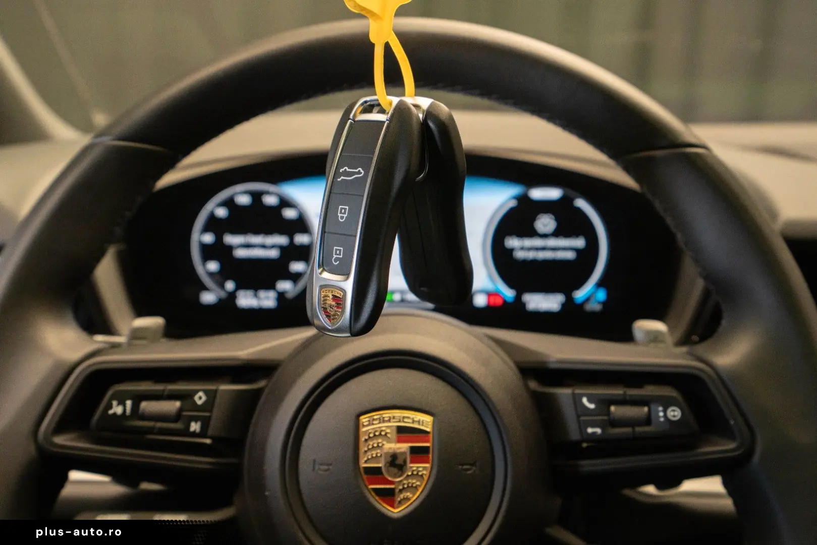 PORSCHE Coupe E-Hybrid SP-DESIGN PANO 22''&hellip;