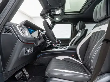 Mercedes-Benz G 63 AMG BRABUS 700 ACTIVE RIDE CONTROL